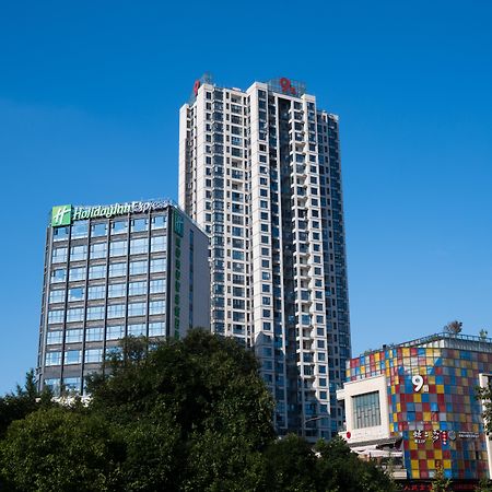 Отель Hyatt House Chengdu Pebble Walk Экстерьер фото